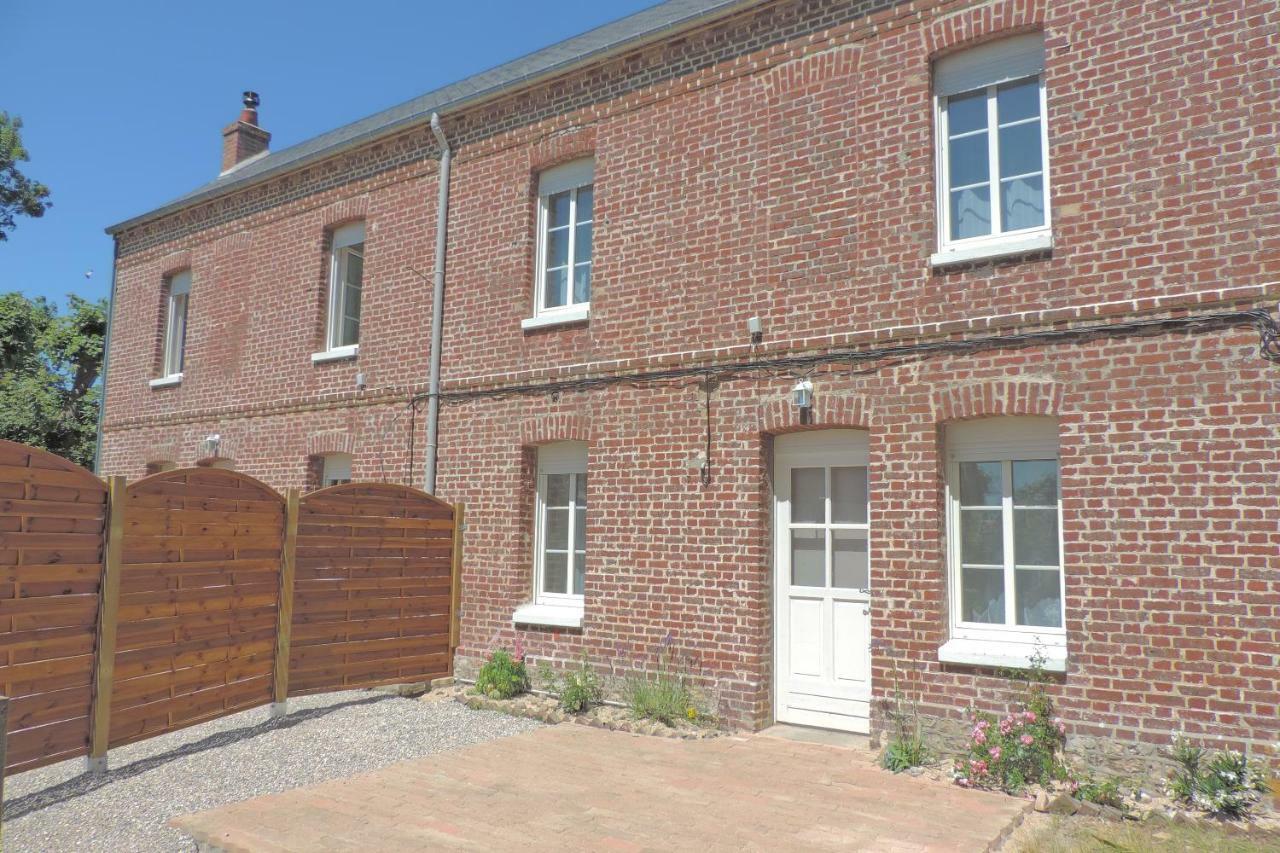 Belval Cottages Benouville  Exterior photo