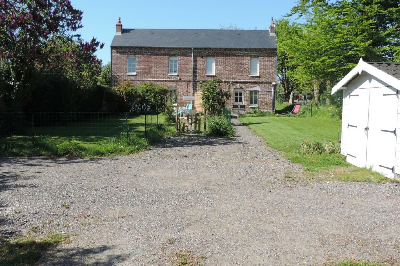 Belval Cottages Benouville  Exterior photo